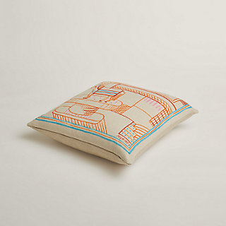 クッション-《エタージュ・デュ